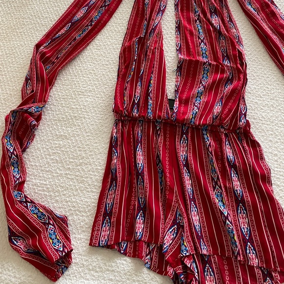 Printed romper. - Picture 2 of 4